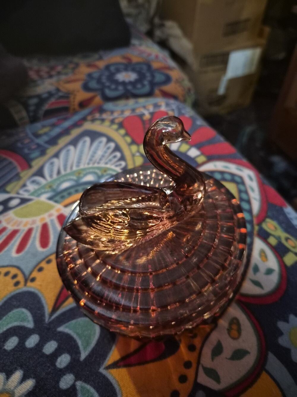 Vintage Jeannette Glass Swan Powder Jar Glass Dish with A Sawtooth edge and A...